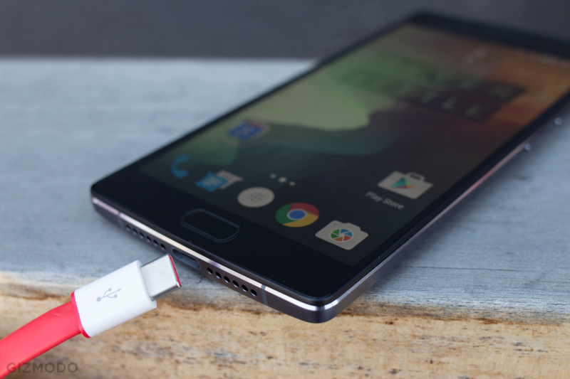 Illustration for article titled OnePlus 2 Hands-On: So Good, It Makes Me Want To Leave Verizon